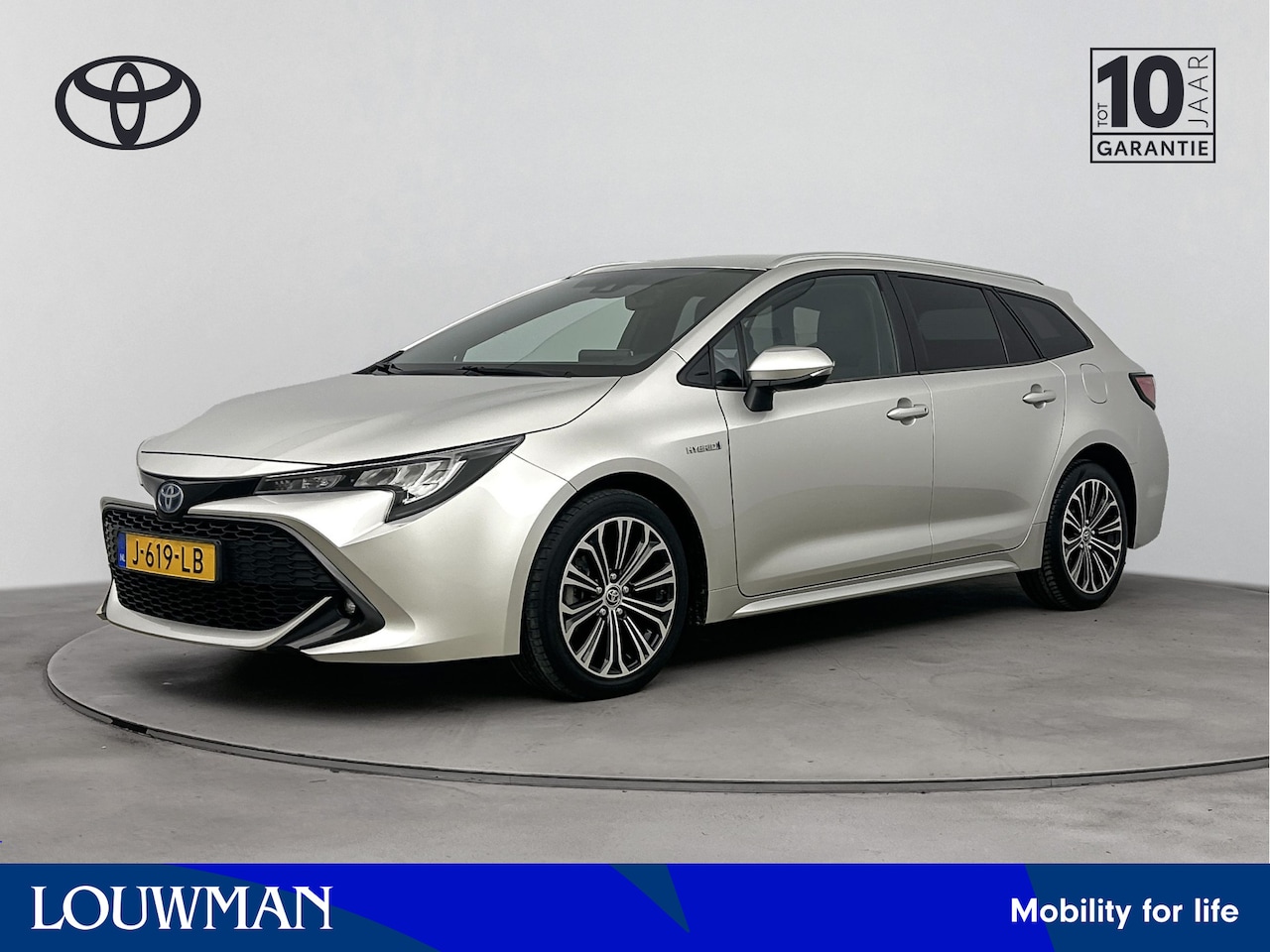 Toyota Corolla Touring Sports - 1.8 Hybrid Business Plus | Climate Control | Stoelverwarming | Draadloze telefoonlader | L - AutoWereld.nl