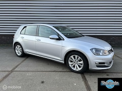 Volkswagen Golf - 1.0 TSI Connected Series 2016