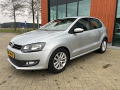 Volkswagen Polo - 1.4-16V Highline