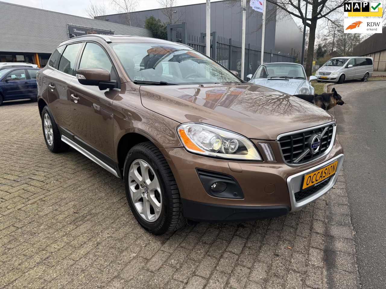 Volvo XC60 - 3.0 T6 AWD Summum 178.709 km, navi, cruise, elec pakket automaat panoramadak trekhaak, xen - AutoWereld.nl