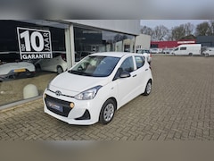 Hyundai i10 - 1.0i i-Motion All-seasonbanden | NL auto