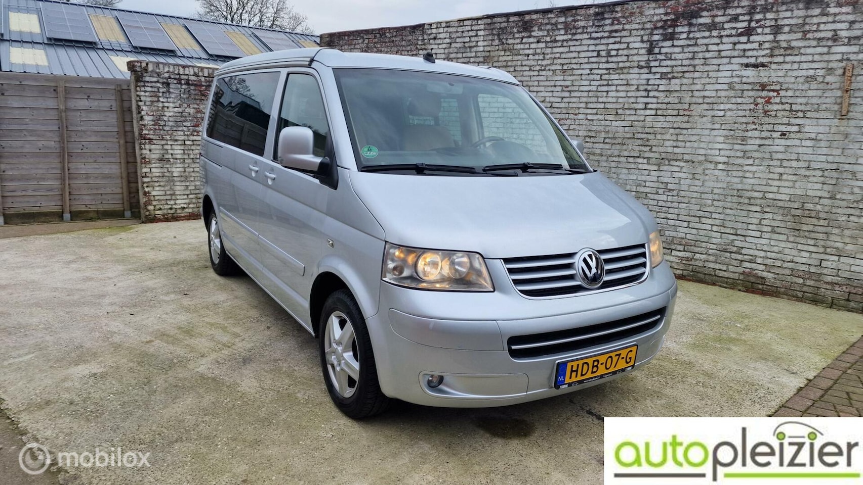 Volkswagen Transporter California - 2.5 TDI 175Pk aut. Comfortline, Cruise - AutoWereld.nl