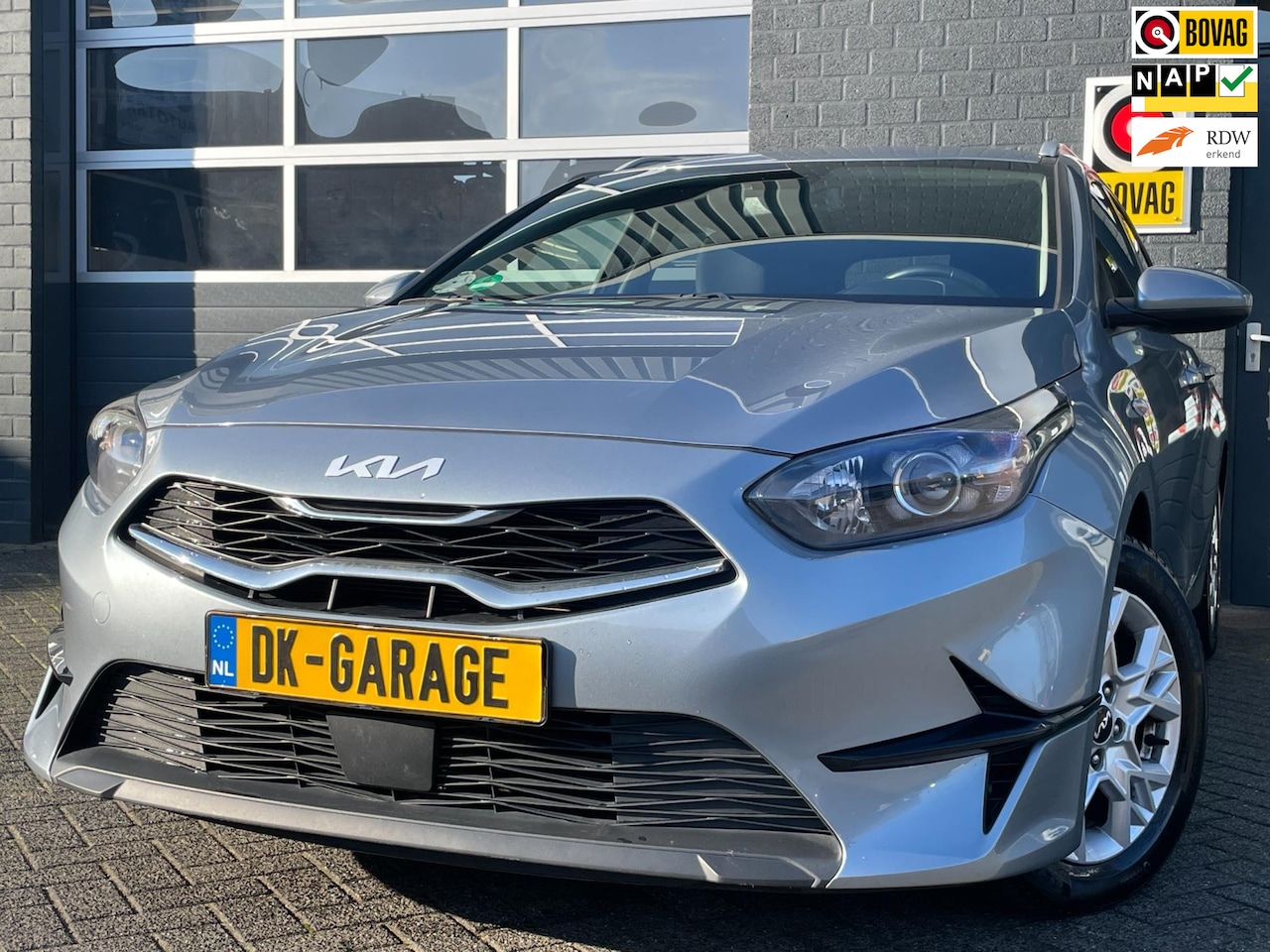 Kia Cee'd Sportswagon - Ceed 1.0 T-GDi DynamicLine|NIEUWE MODEL|CARPLAY|STOEL-,STUURVERW|CAMERA|CRUISE|CLIMATE - AutoWereld.nl