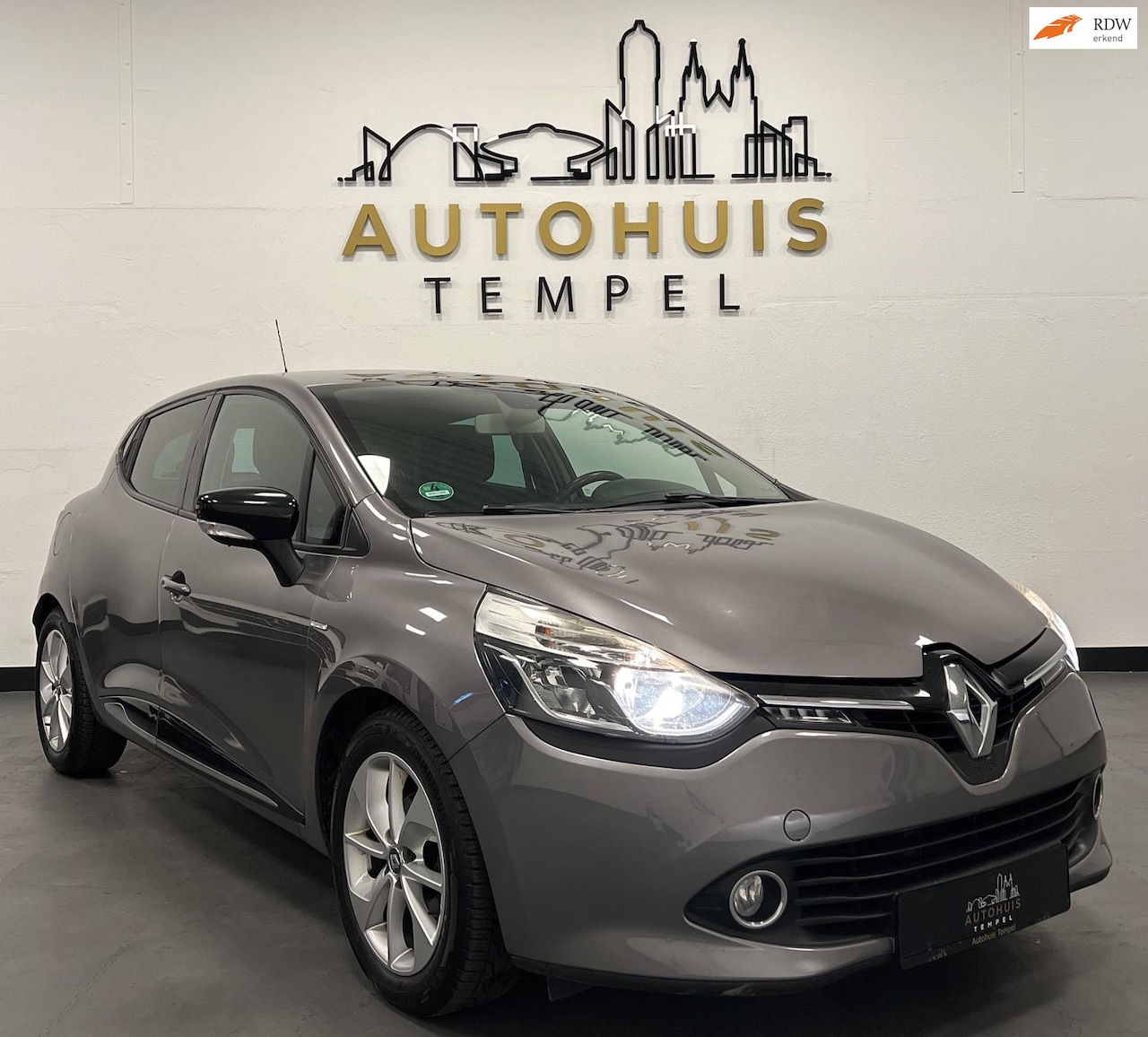 Renault Clio - 0.9 TCe Dynamique Airco Cruise Keyless PDC 5Drs 16Inch - AutoWereld.nl