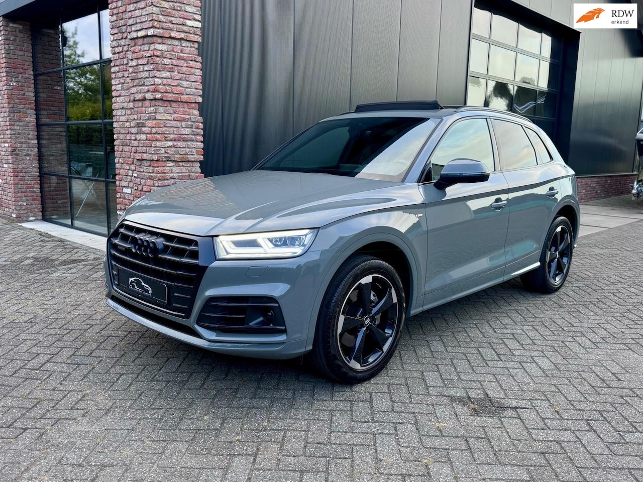 Audi Q5 - 45 TFSI quattro S-Line Pano/Leer/20 inch/Camera - AutoWereld.nl