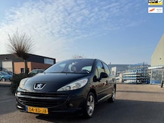 Peugeot 207 - 1.6-16V XT