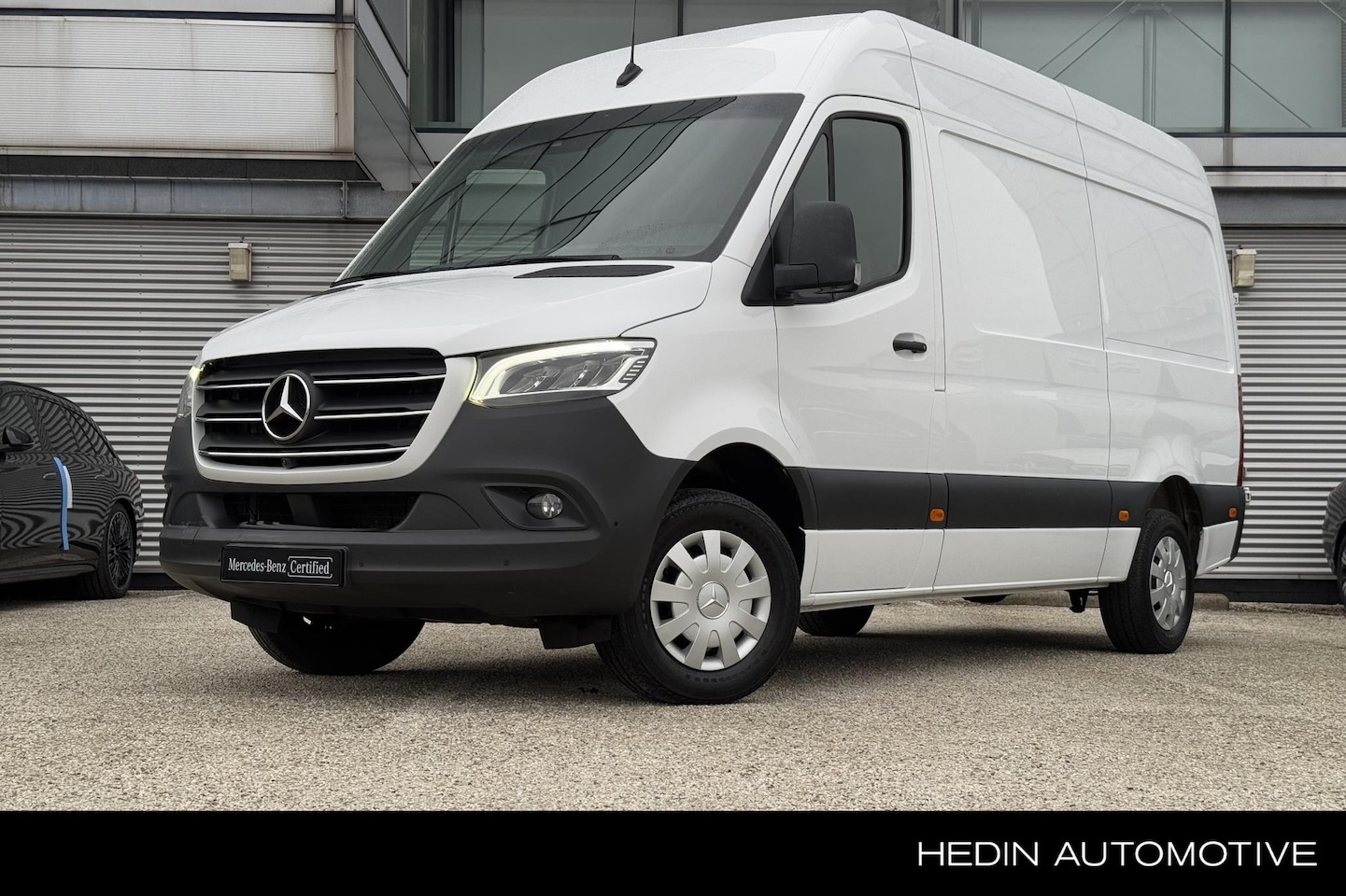 Mercedes-Benz Sprinter - 315 L2 Automaat | Stoelverwarming | LED | Navigatie | Dodehoekassistent | Cruise Control - AutoWereld.nl