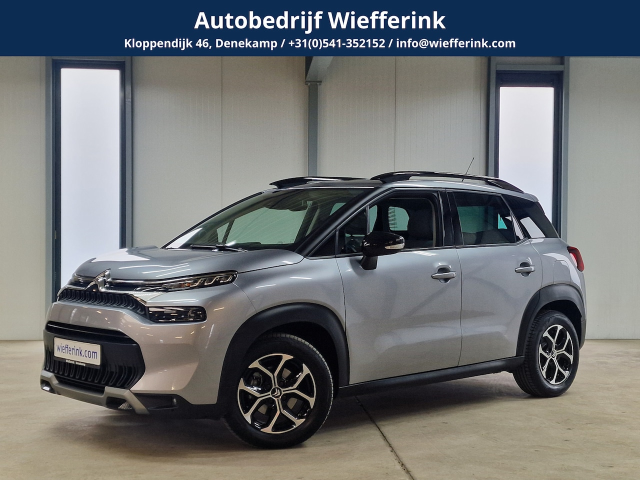 Citroën C3 Aircross - 1.2 PureTech Shine Aut. 130 pk | panorama dak | Camera | Head-up display | - AutoWereld.nl