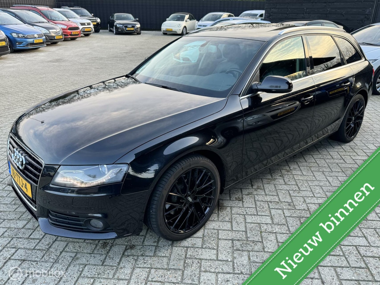 Audi A4 Avant - 2.0 TDI S Line / Pano / Automaat / Leer / LMV 18'' - AutoWereld.nl