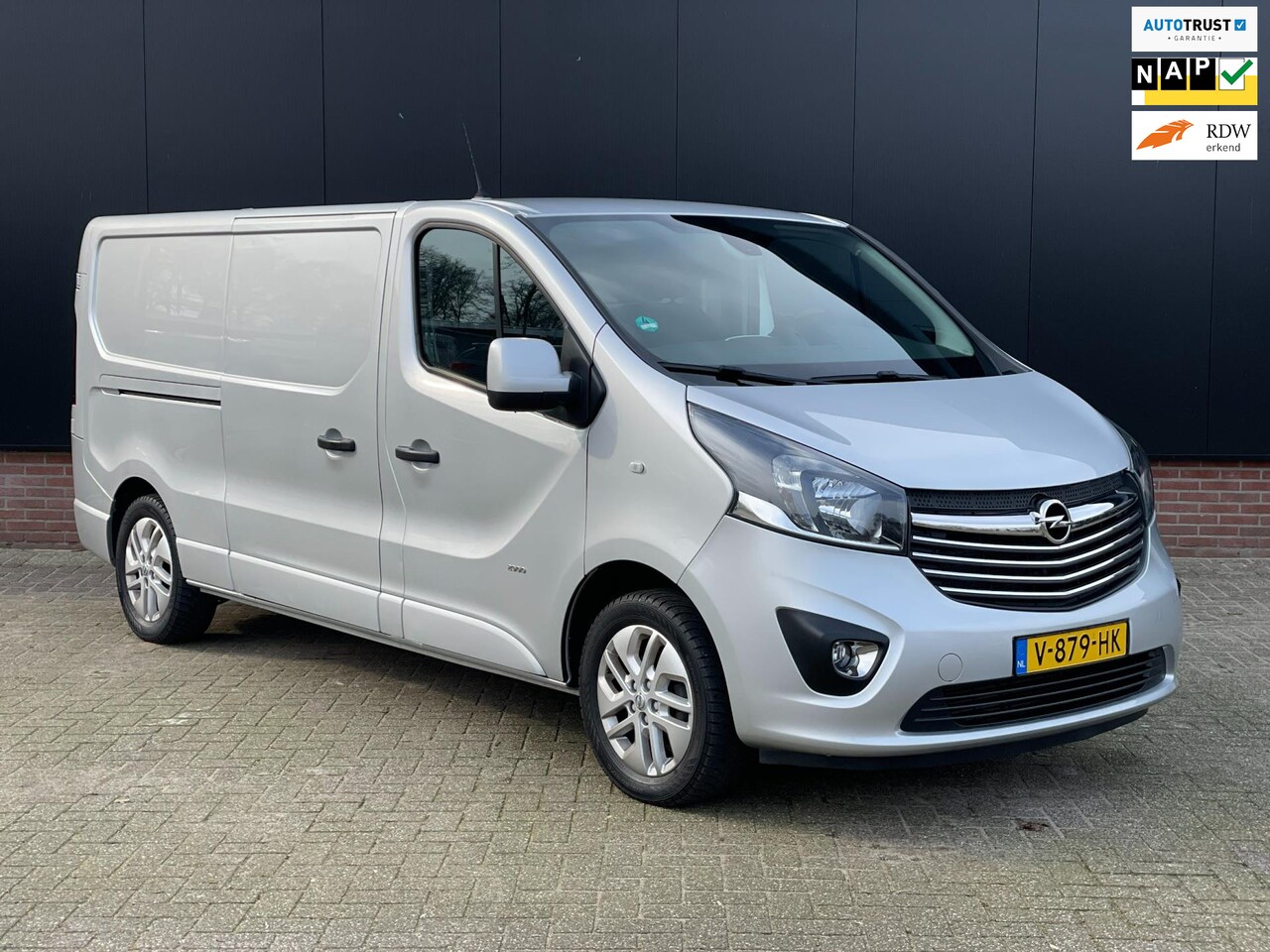 Opel Vivaro - 1.6 CDTI L2H1 Sport EcoFlex 1.6 CDTI L2H1 Sport EcoFlex - AutoWereld.nl