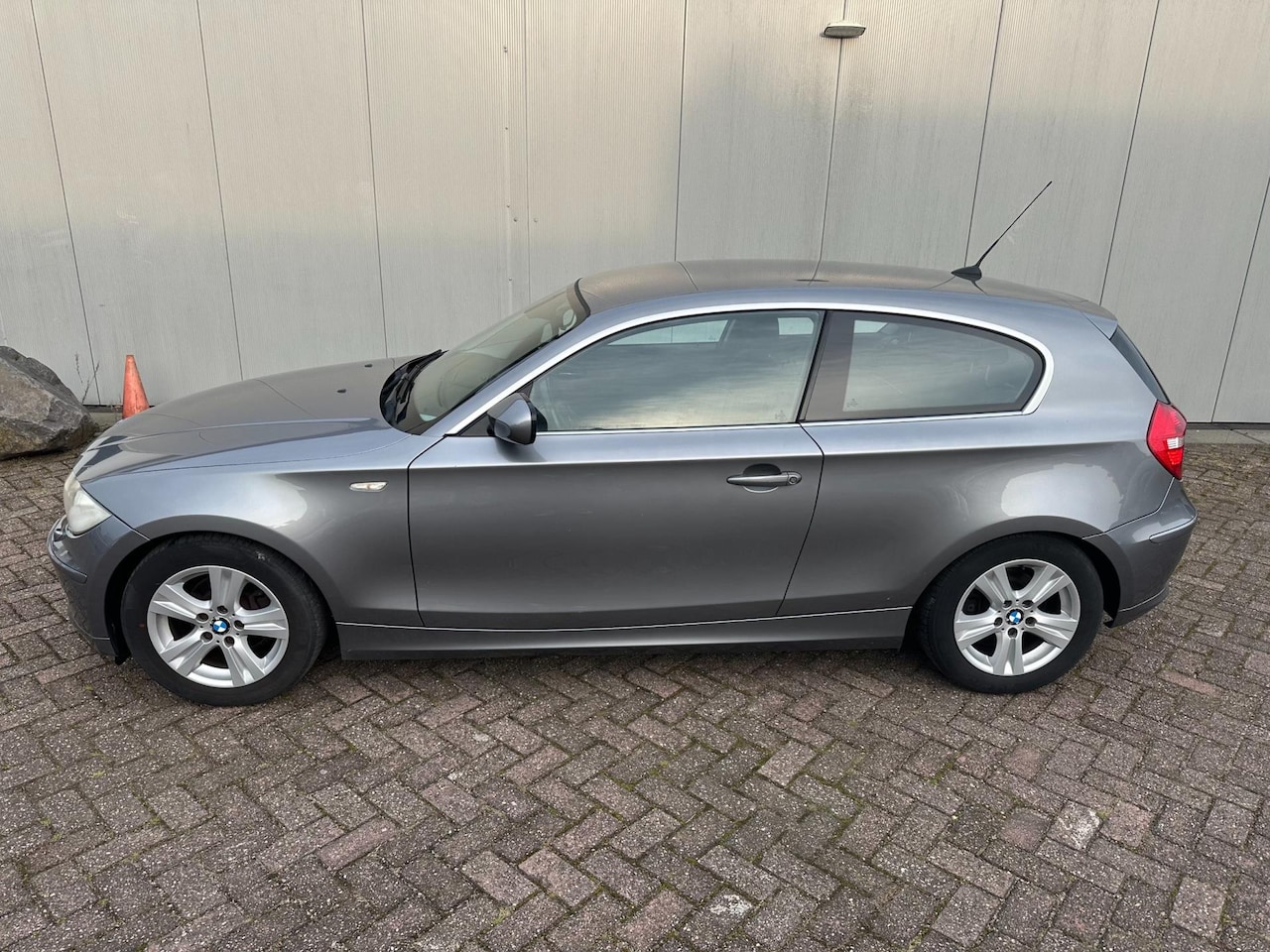 BMW 1-serie - 116i EffDyn. Ed. Business Line Ultimate Edition 116i EffDyn. Ed. Business Line Ultimate Edition - AutoWereld.nl