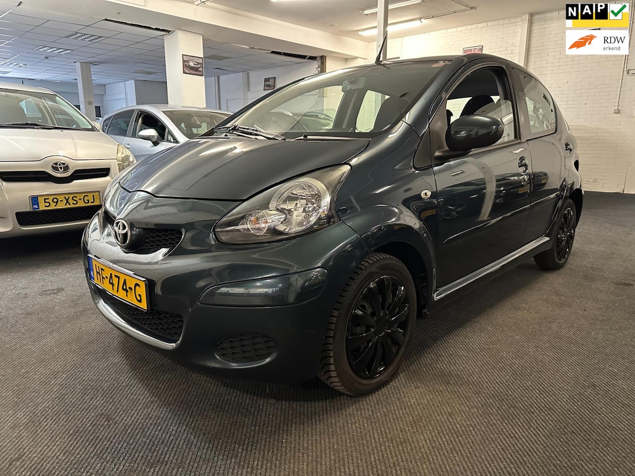 Toyota Aygo - 1.0-12V Cool/Airco/Elec ramen/Navi/Apk nieuw - AutoWereld.nl