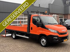 Iveco Daily - 35C14 2.3 375 Trekhaak 3500kg Laadklep 500kg Navigatie Open laadbak Pick-up Euro 6 Bpm vri