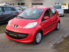 Peugeot 107 - 1.0-12V XS 5-deurs Elec. ramen Centr. Vergr. Zuinig NAP APK