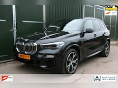 BMW X5 - XDrive45e High Executive M-SPORT, PANORAMADAK SKY LOUNGE, LEER, CAMERA, 21 INCH, NAVIGATIE