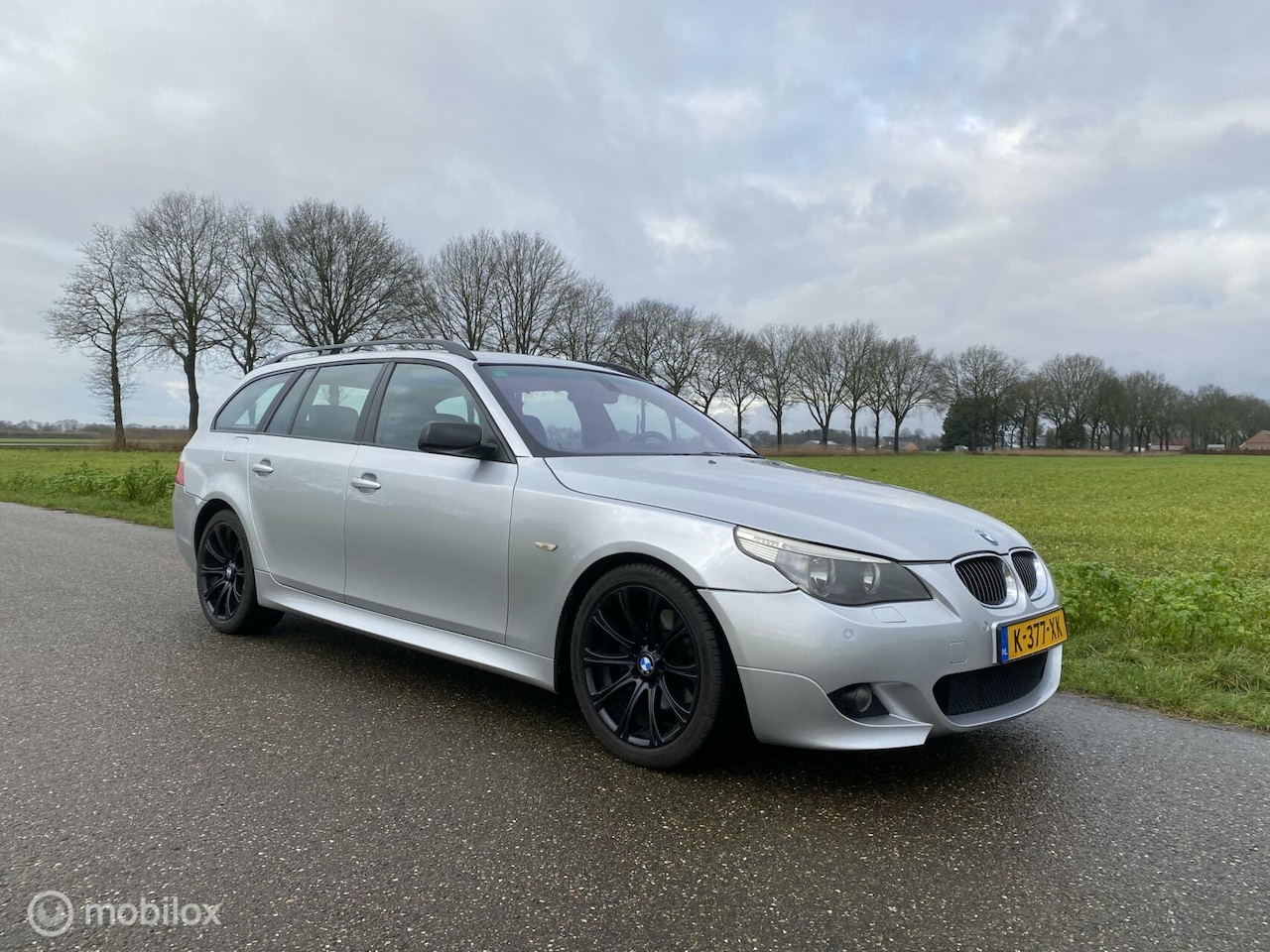 BMW 5-serie Touring - 525i Executive M-Pakket Automaat - AutoWereld.nl