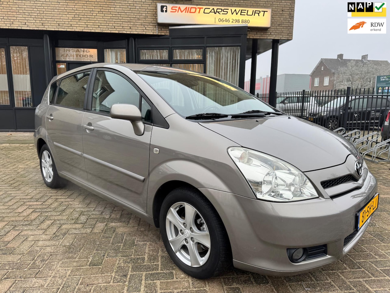 Toyota Verso - 1.8 VVT-i Sol 7p. Automaat Airco Trekhaak - AutoWereld.nl