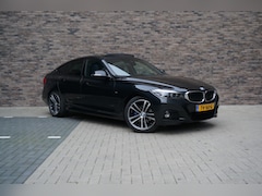 BMW 3-serie Gran Turismo - 320i High Executive M-Sport Panoramadak Camera Carplay Head-up Leder 19'