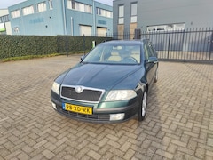 Skoda Octavia Combi - 2.0 FSI Elegance Bj 2007