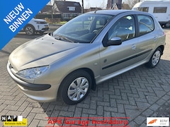 Peugeot 206 - 1.4 X-Design