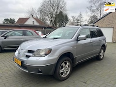 Mitsubishi Outlander Sport - 2.4 4WD 4x4 Airco schuifdak leder stoelverwarming