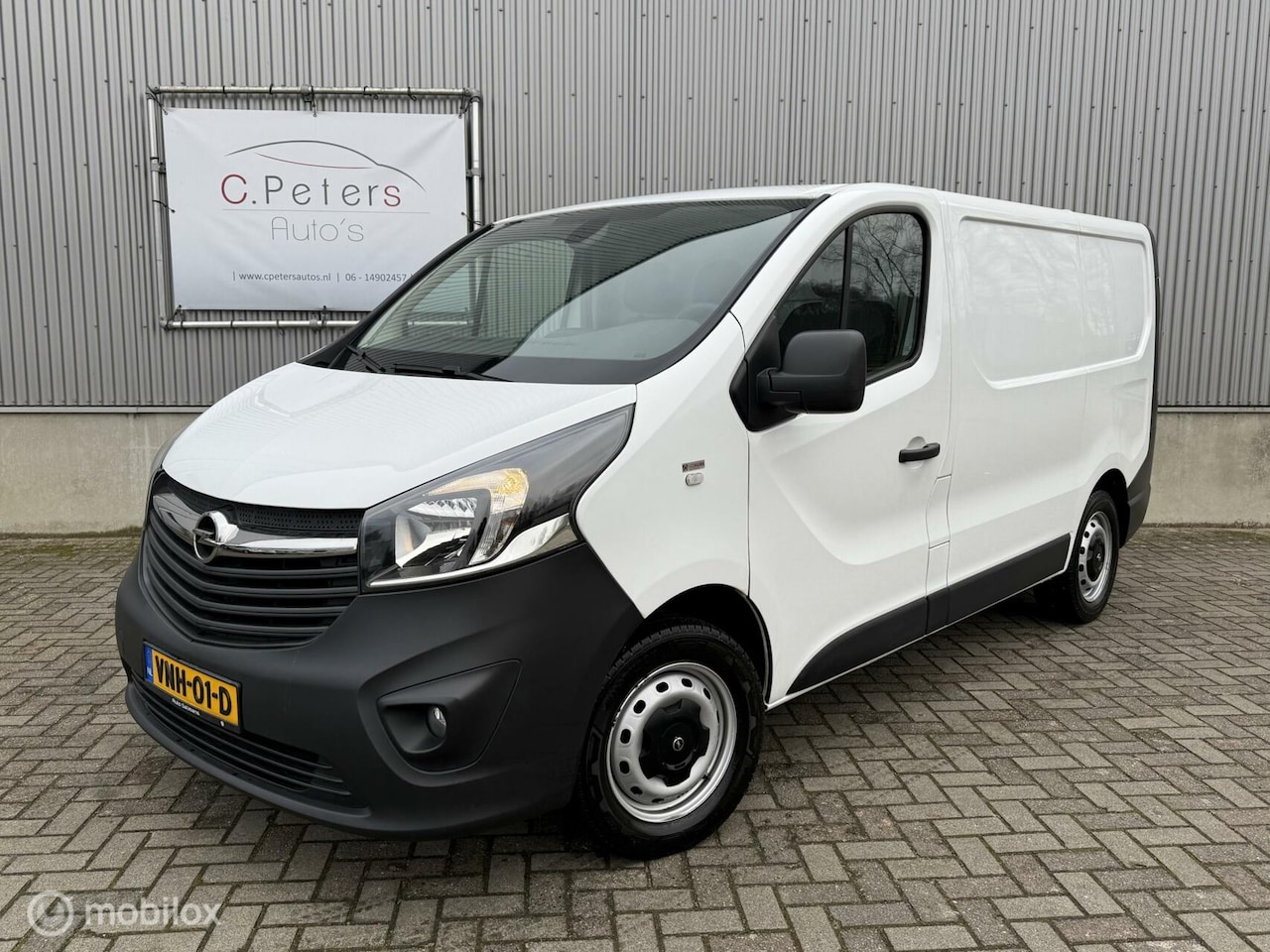 Opel Vivaro - bestel 1.6 CDTI L1H1 DC Edition 2017 / Navigatie / Trekhaak / Bluetooth / NAP - AutoWereld.nl