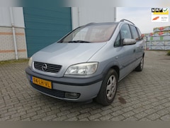 Opel Zafira - 2.2-16V Elegance - 7 pers - nieuwe apk - trekhaak