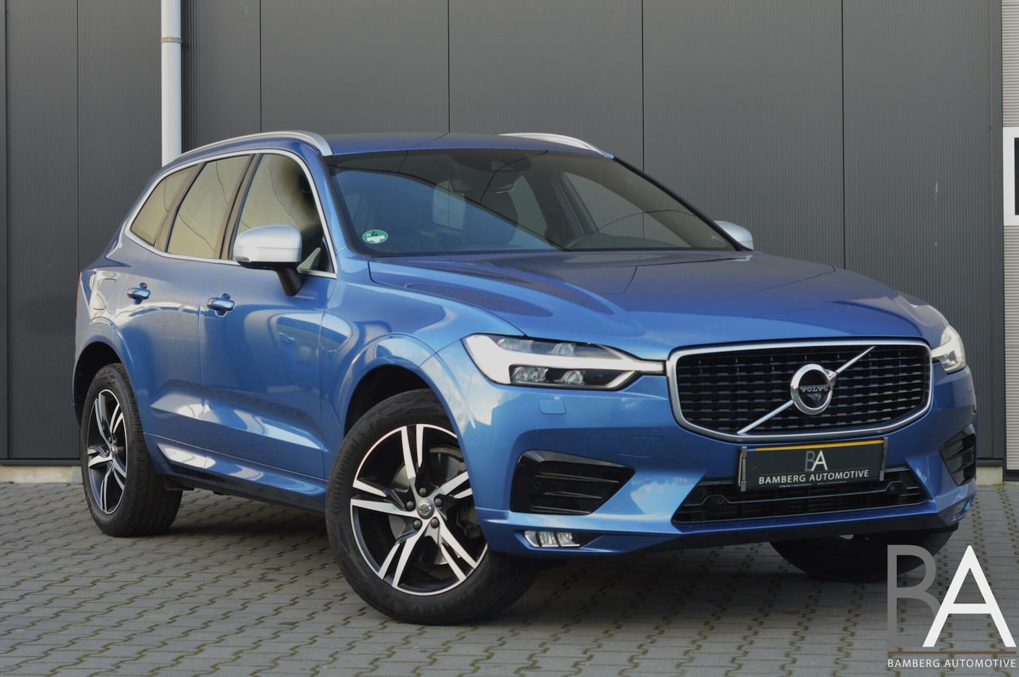 Volvo XC60 - 2.0 T5 AWD R-Design 2.0 T5 AWD R-Design - AutoWereld.nl