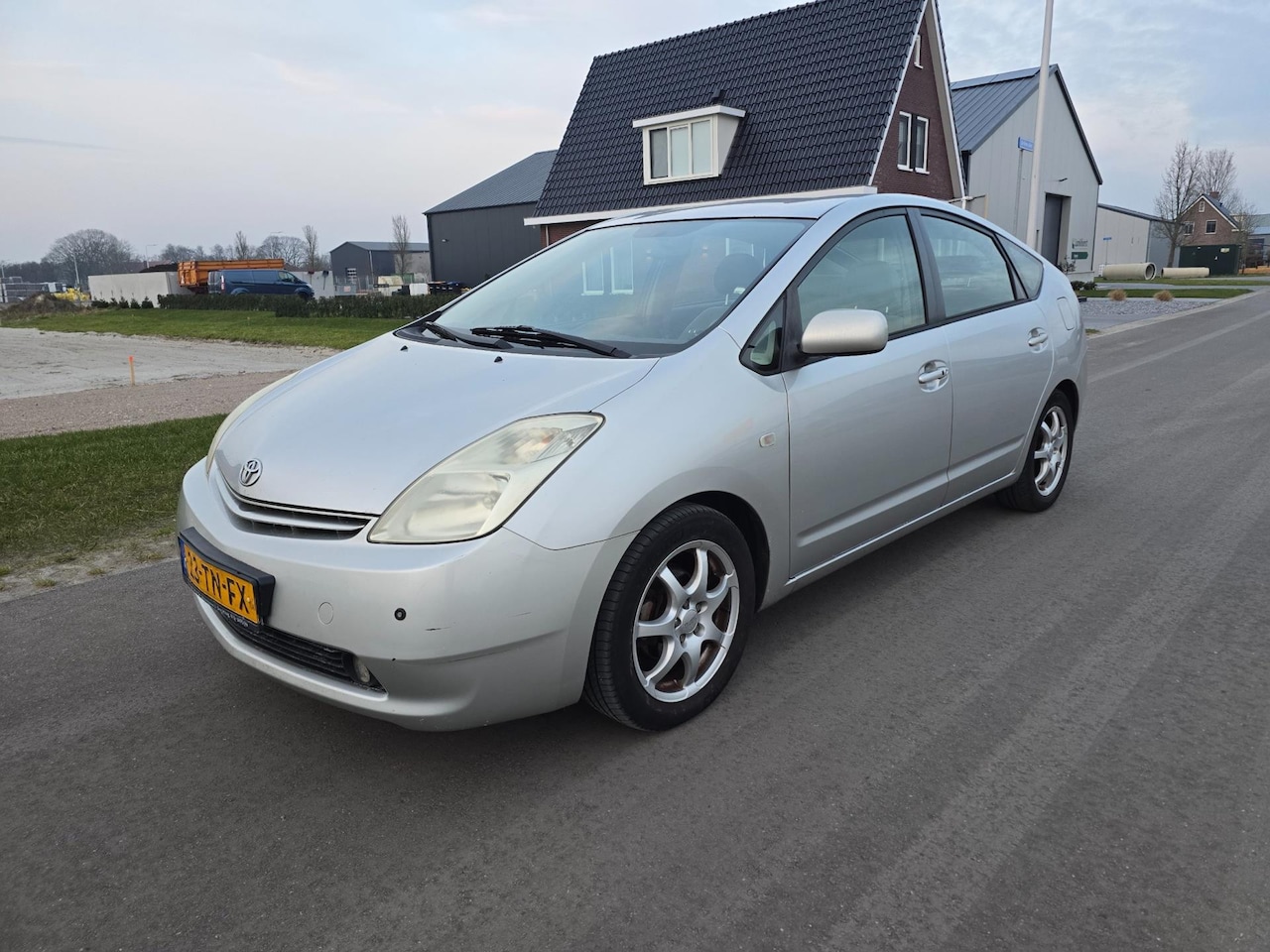 Toyota Prius - 1.5 VVT-i 1.5 VVT-i - AutoWereld.nl