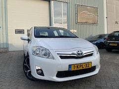 Toyota Auris - 1.8 Full Hybrid Aspiration (bj 2011) AUTOMAAT|LMV|CLIMA