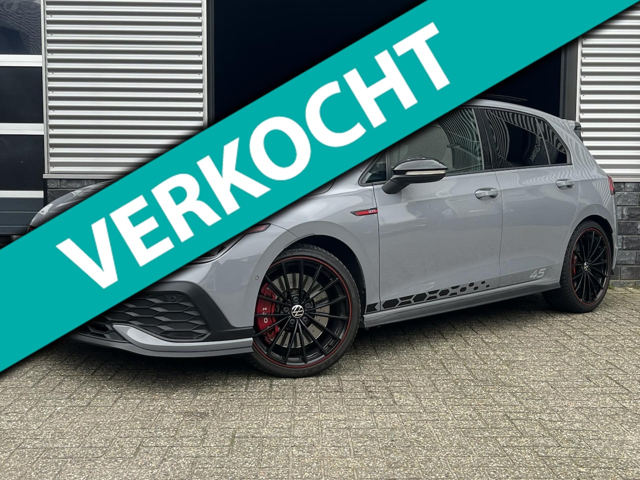 Volkswagen Golf - 2.0 TSI GTI CLUBSPORT 45 JAHRE|Akra|HUD|IQ-light|Pano - AutoWereld.nl