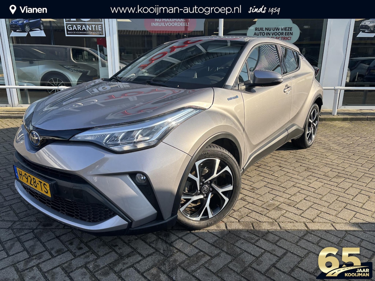 Toyota C-HR - 1.8 Hybrid Dynamic SLECHTS 52.000KM, ZEER NETTE AUTO - AutoWereld.nl