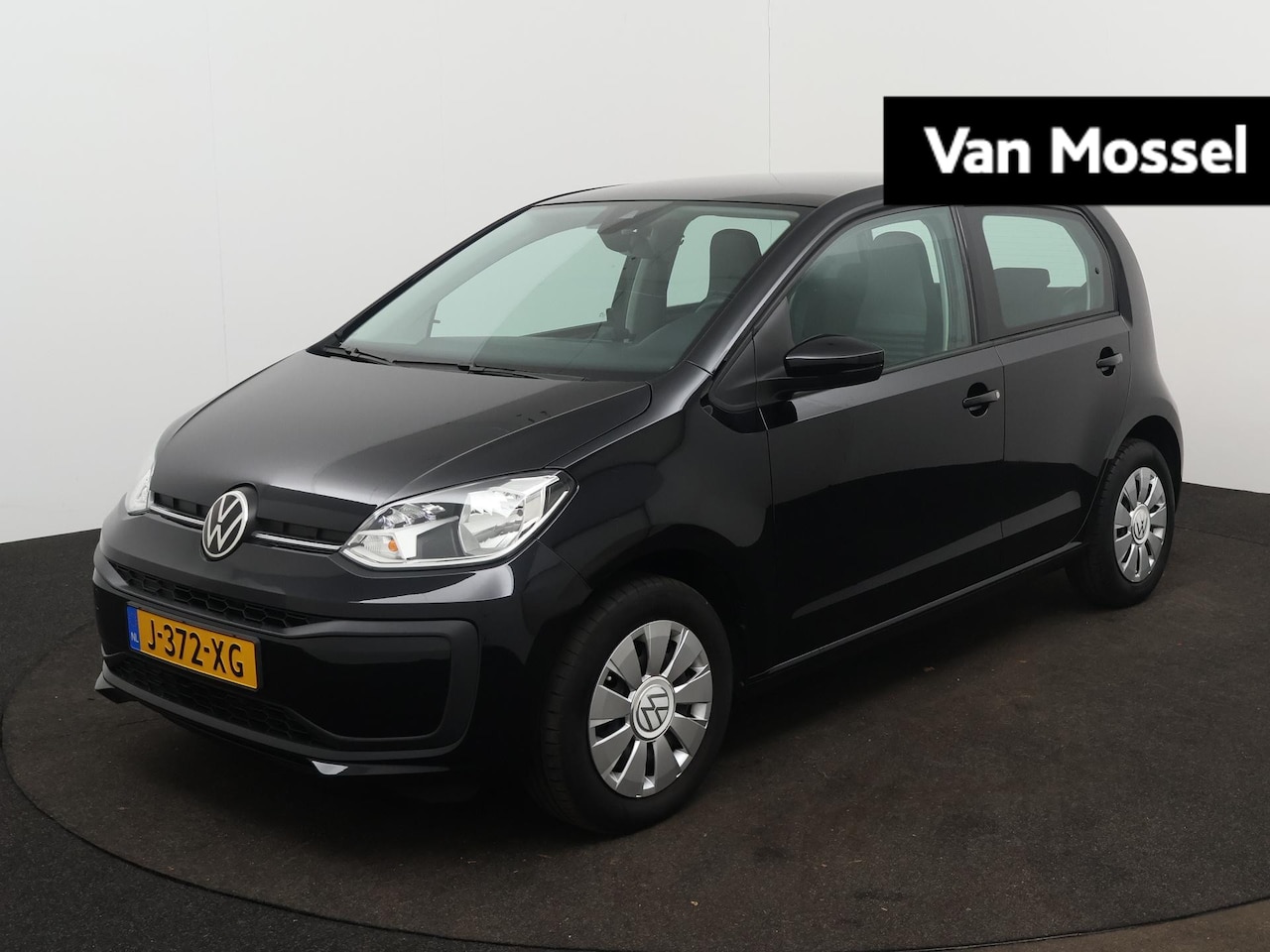 Volkswagen Up! - 1.0 BMT move up! Airco | Maps +  More | Lane Assist | DAB+ Radio - AutoWereld.nl