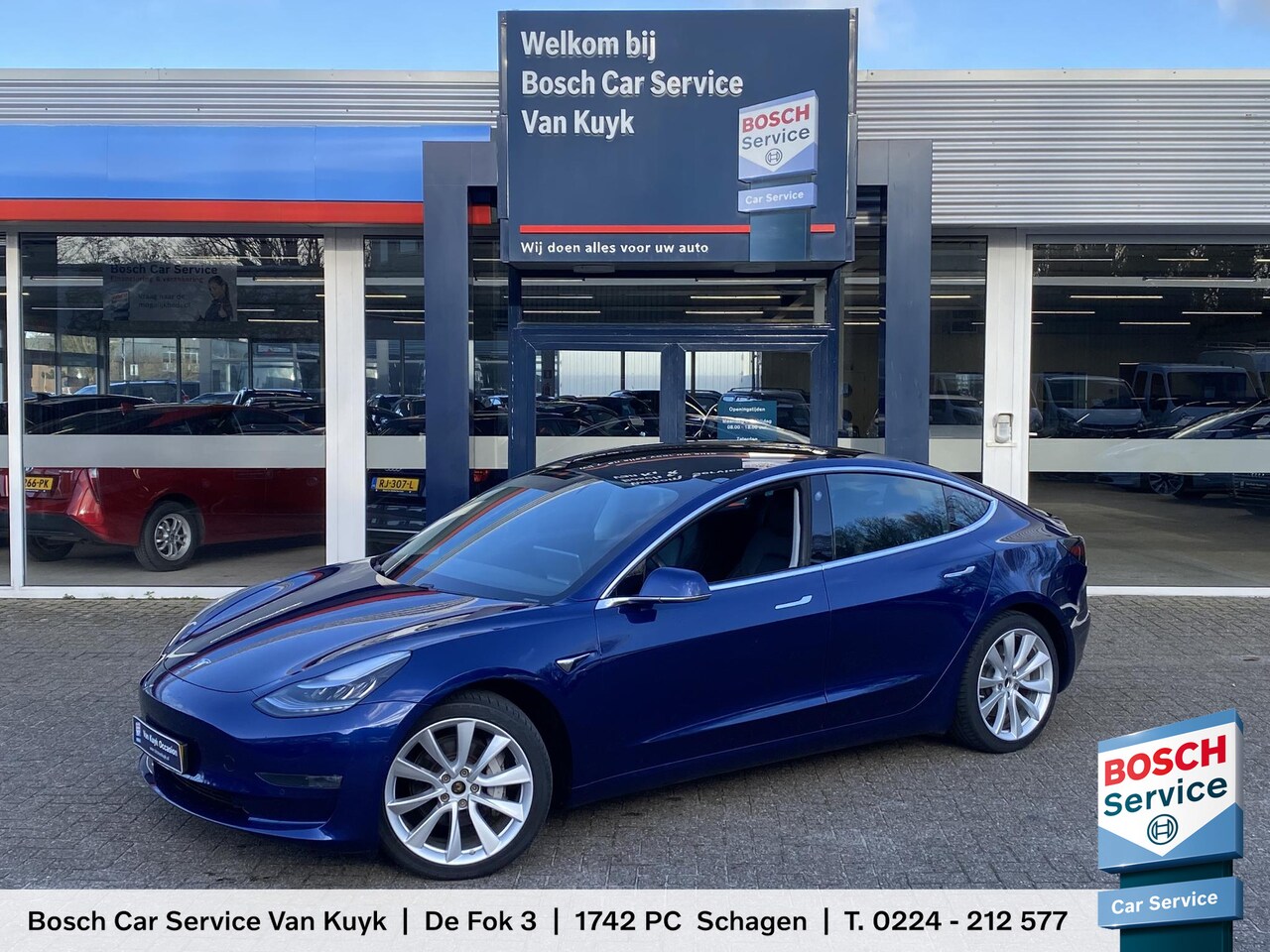 Tesla Model 3 - Long Range RWD Long Range AWD 75 kWh / NL-Auto / 351 PK / 2e-Eigenaar / Long range! / Auto-Pilot! / Turbi - AutoWereld.nl