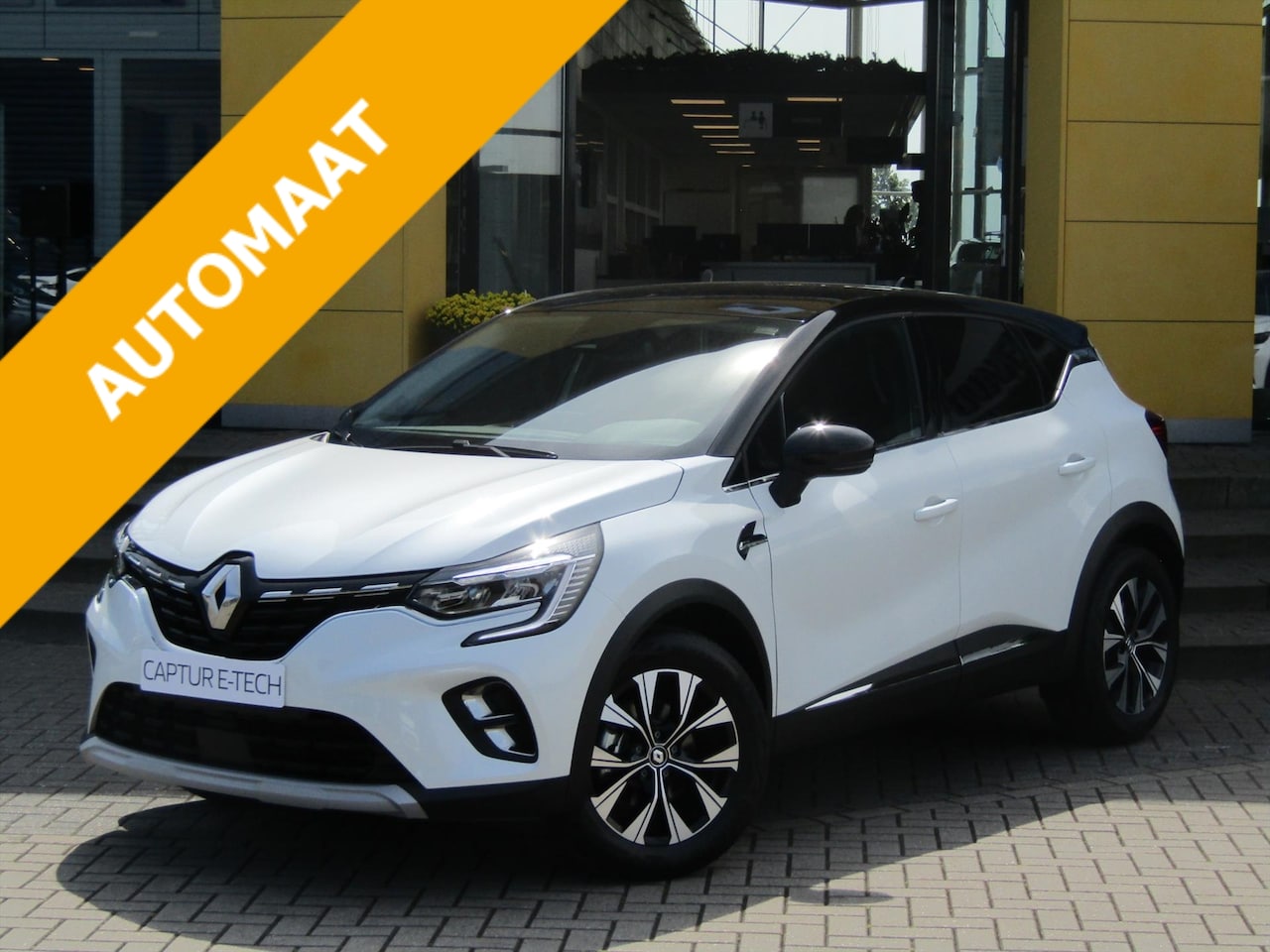 Renault Captur - E-Tech Hybrid 145pk Aut Techno / Pack full screen / Navigatie / Camera / draadloze oplader - AutoWereld.nl