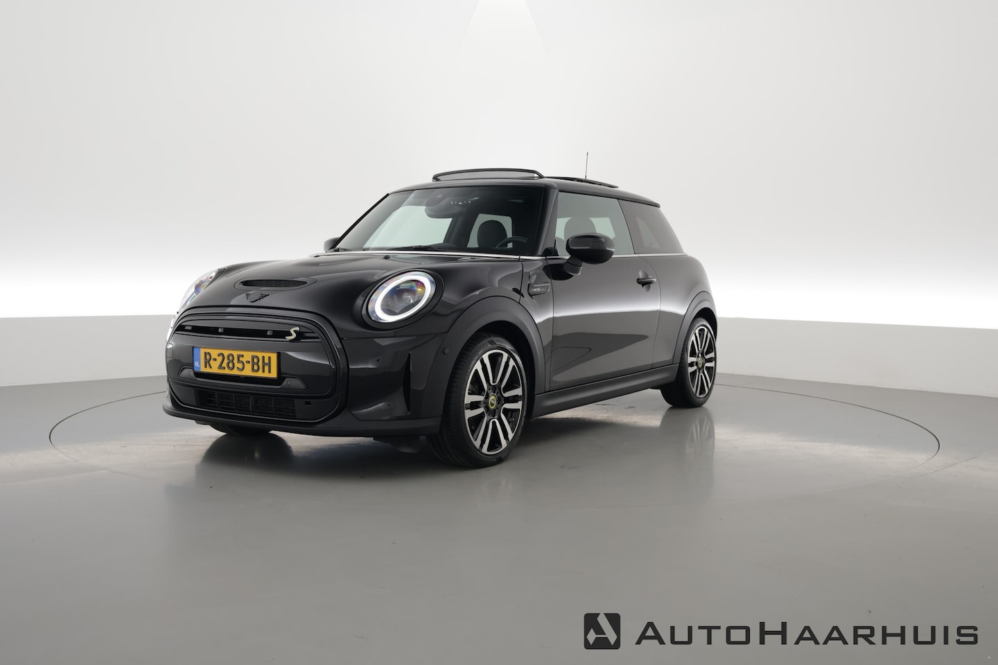 MINI Mini-Electric - Camden Edition | Pano | Navi | CarPlay | Stoelverw. | DAB | Cruise - AutoWereld.nl