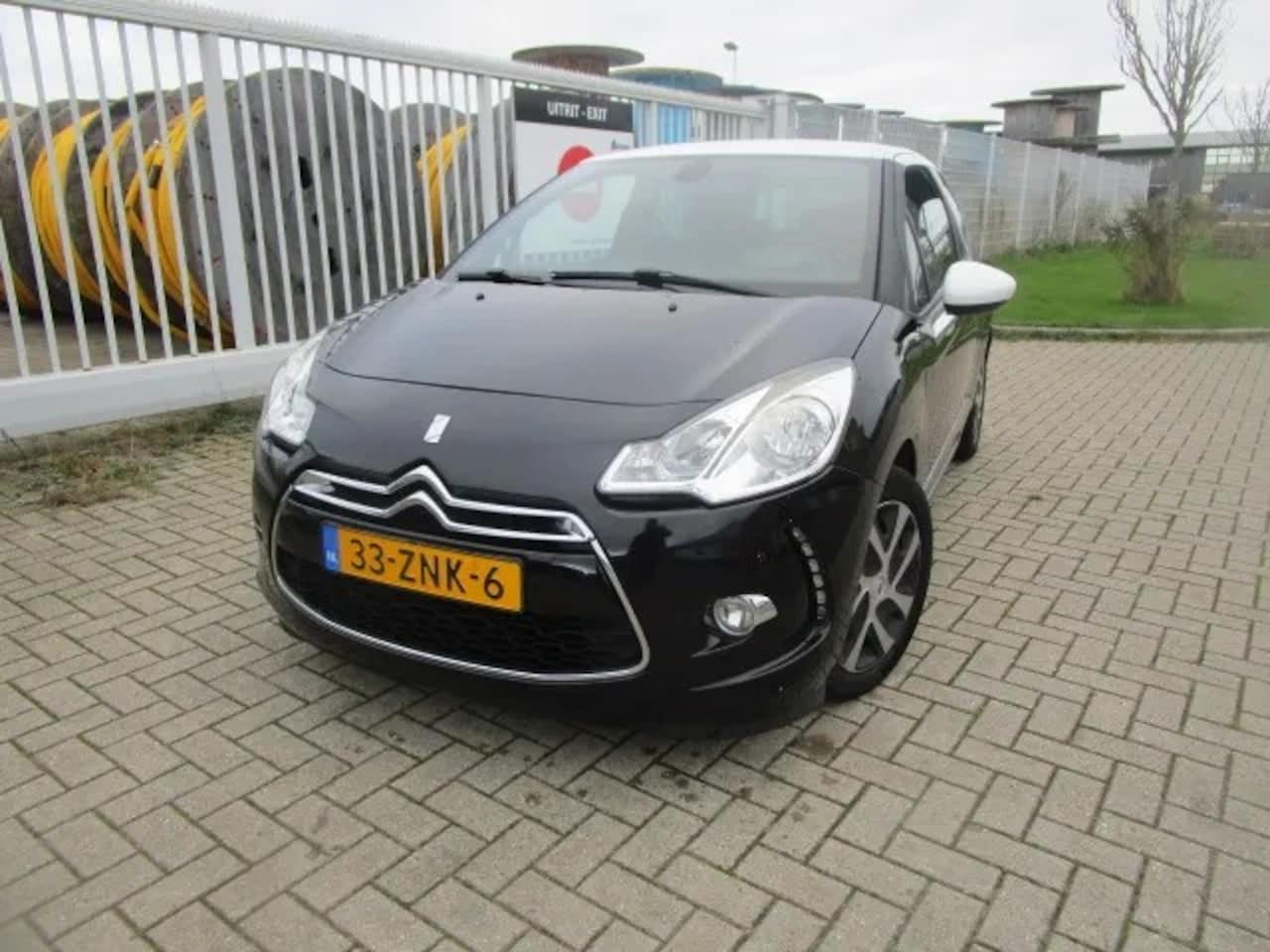 Citroën DS3 - 1.2 VTi Chic 1.2 VTi Chic - AutoWereld.nl