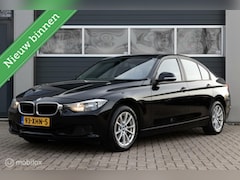 BMW 3-serie - 320i 184PK Aut8 (f30) 2012 ZWART nwe APK