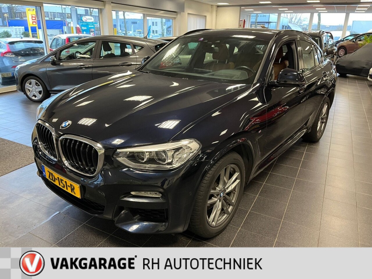 BMW X4 - xDrive20i Hi. Ex. Ed - AutoWereld.nl