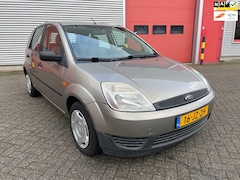 Ford Fiesta - 1.3 5-Deurs/Nieuwe APK