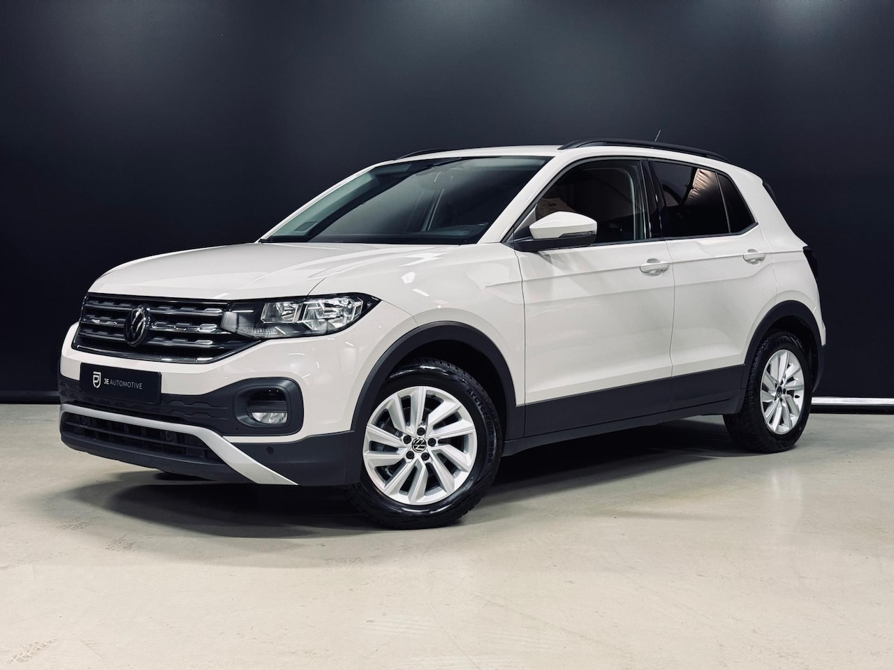 Volkswagen T-Cross - 1.0 TSI DSG Facelift!, Apple Carplay, ACC, Camera, Multistuur, PDC, Clima, Private Glas, D - AutoWereld.nl