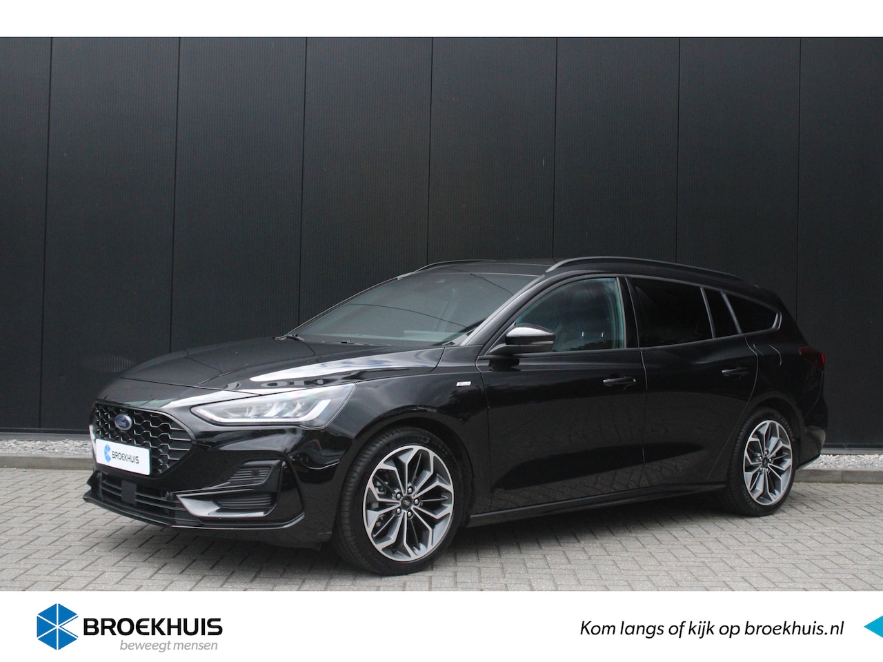 Ford Focus Wagon - 1.0 155pk Hybrid ST Line | 18'' | Pano-dak | Adaptieve cruise | Camera | BLIS | Winter-pac - AutoWereld.nl