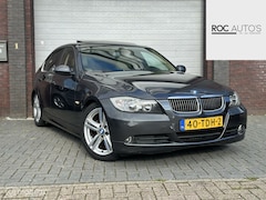 BMW 3-serie - 325i High Executive | Pano | Stoelverwarming