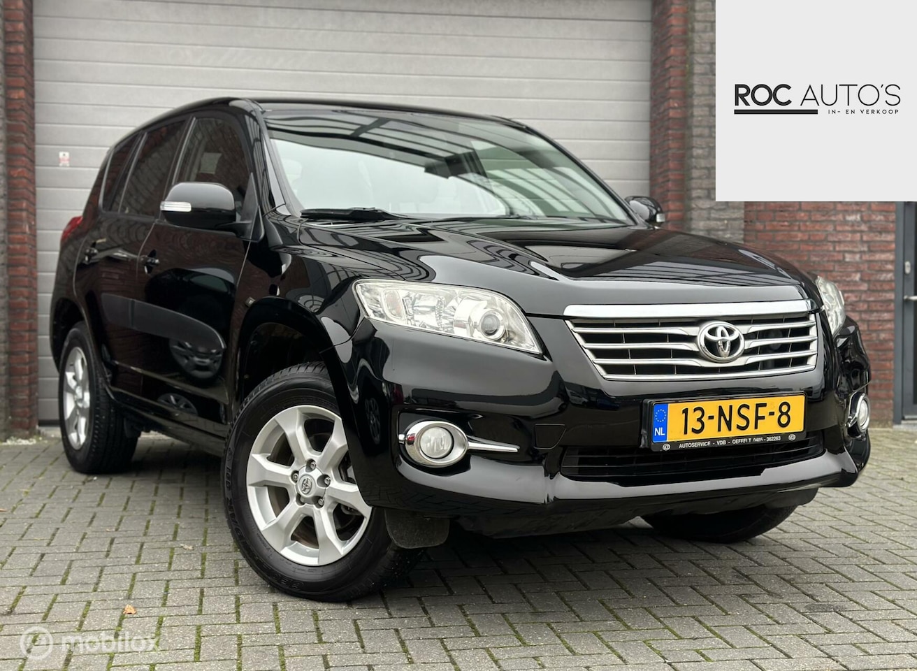 Toyota RAV4 - 2.0 VVTi Executive Business |Trekhaak | Keyless - AutoWereld.nl