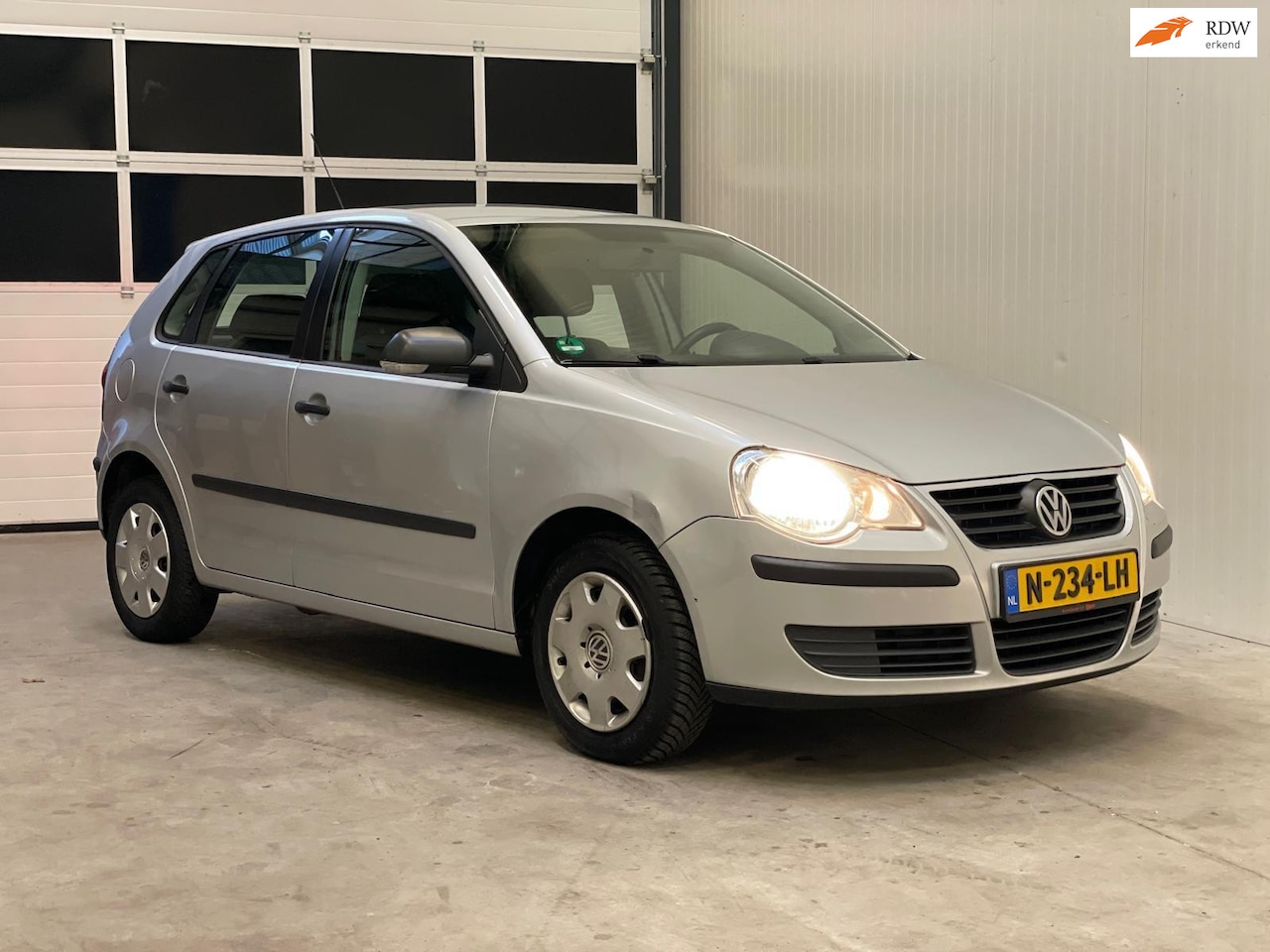 Volkswagen Polo - 1.2 Benzine | APK 11.2025 | Airco | Top staat - AutoWereld.nl