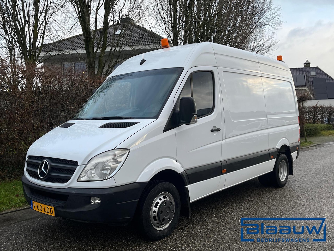 Mercedes-Benz Sprinter - 519 3.0 L2H2| 3000kg trekhaak | Airco - AutoWereld.nl