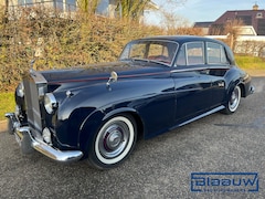 Rolls-Royce Silver Cloud - 1