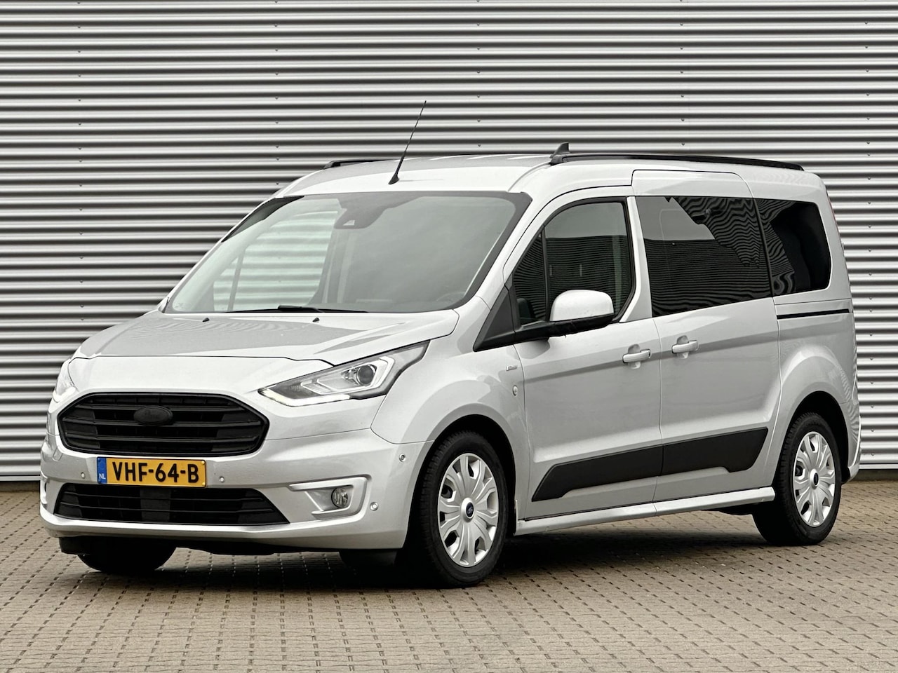 Ford Transit Connect - 1.5 EcoBlue L2 Trend Automaat 2x schuifdeur - AutoWereld.nl