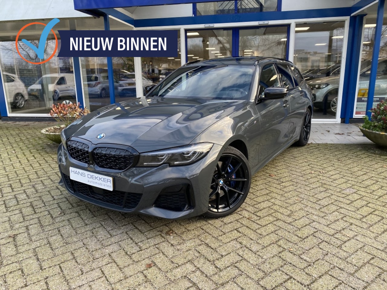 BMW 3-serie Touring - M340i xD. | Panorama | Trekhaak | Laser | Head-Up | Camera | - AutoWereld.nl