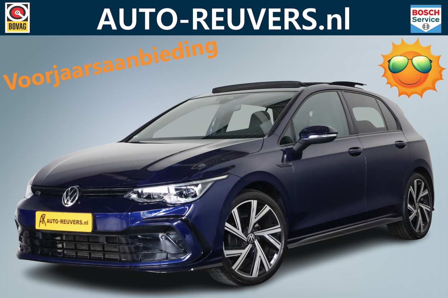 Volkswagen Golf - 1.5 eTSI R-Line VOL opties! / Pano / ACC / H&K / HUD / IQ / Standkachel - AutoWereld.nl